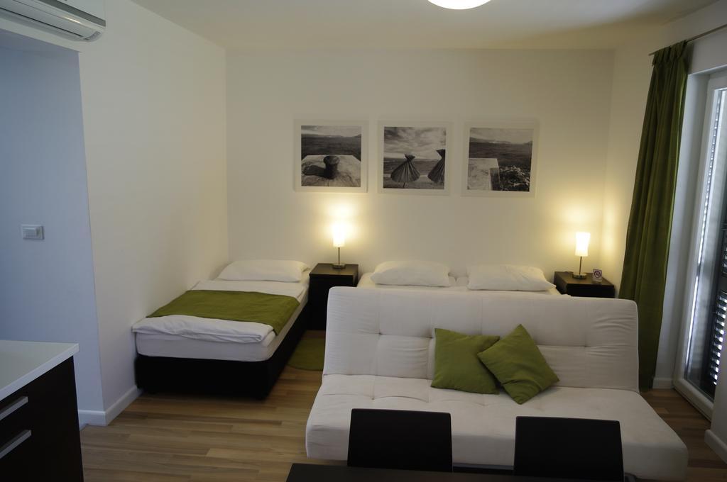 Apartments Santis10 Baska  Exterior photo