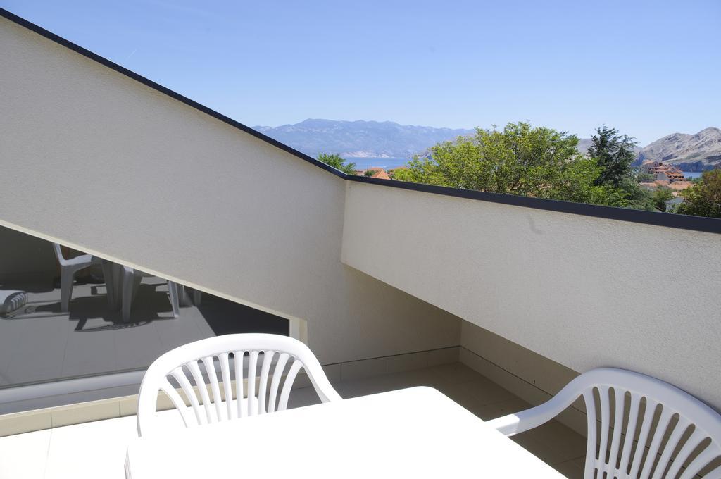 Apartments Santis10 Baska  Exterior photo