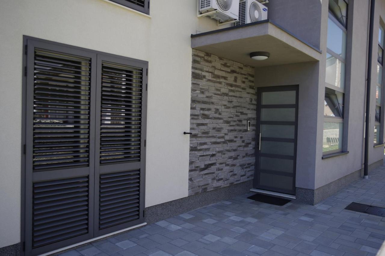 Apartments Santis10 Baska  Exterior photo